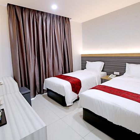 B&L Hotel Сунґкай Екстер'єр фото